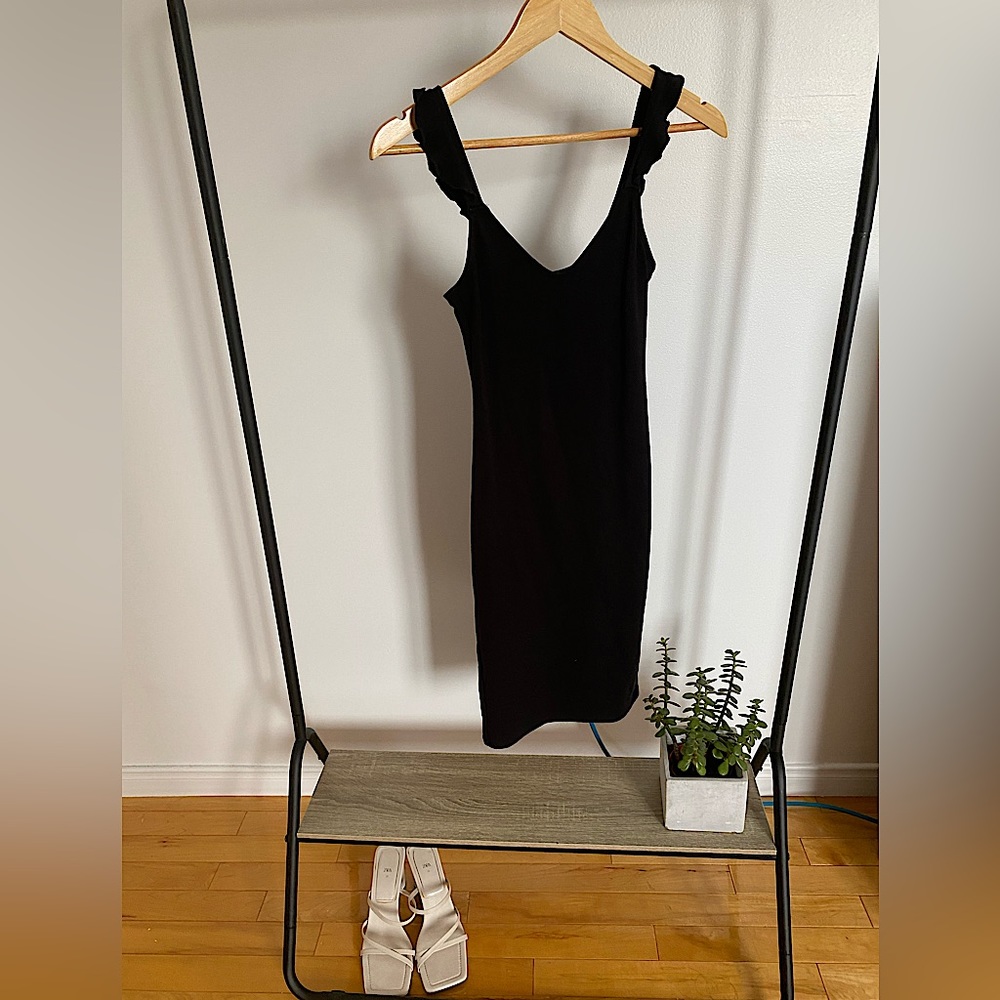 Black dress - Forever21